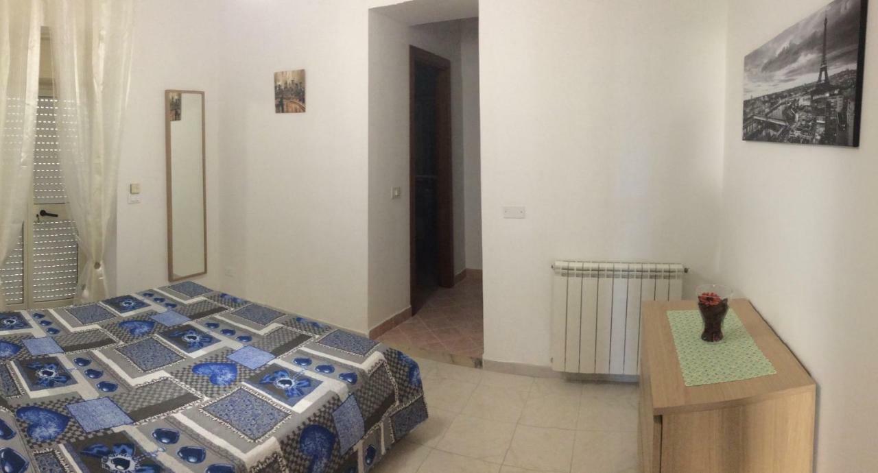Casa Vacanze Il Gelsomino Патти Экстерьер фото